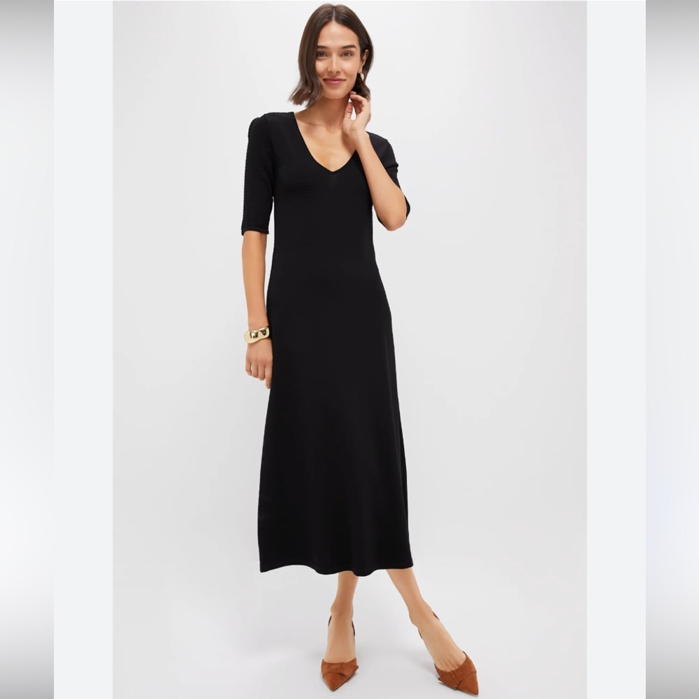 Tuckernuck Pomander Place Clara Dress LBD half sleeves midi classic XXL
